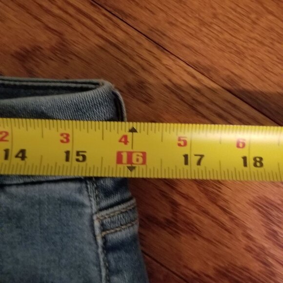 AE Curvy Super High Rise Flare, size 12 - Picture 7 of 10